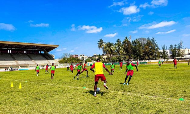 TERRAIN D'ENTRAINEMENT ET HÔTEL - Le coup de gueule du Mozambique