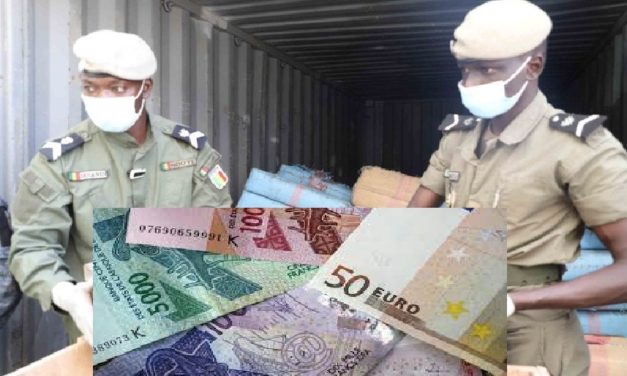 TRAFIC DE BILLETS NOIRS - 3 milliards saisis par la douane en une semaine