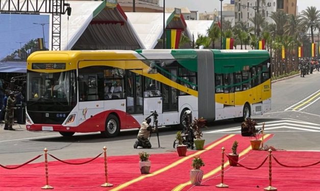 EN COULISSES - Le BRT de Macky !