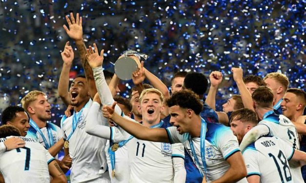 EURO ESPOIRS - L'Angleterre sacrée 39 ans après