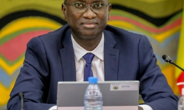 EN COULISSES - La réplique du Garde des Sceaux au bâtonnier