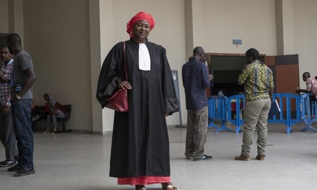 AFFAIRE ME BABACAR NDIAYE – Me Ndèye Fatou Touré parle de manque de respect envers sa profession