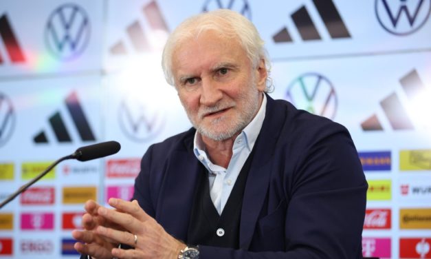 EN COULISSES - Allemagne - Völler a "honte"