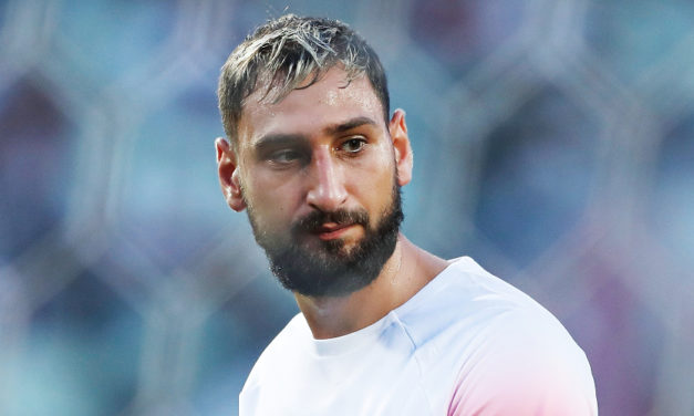 EN COULISSES - Zoff défend Donnarumma