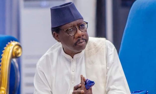 EN COULISSES - Serigne Moustapha, Sonko et Yewwi