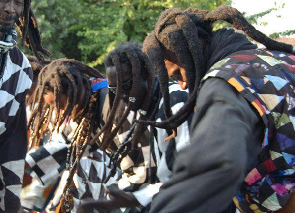 MEURTRE DU BAYE FALL À TOUBA - 10 suspects placés sous mandat de dépôt, le chef de village de Thiaye Fally inculpé