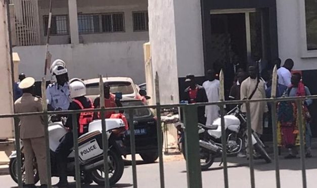 CHAMBRE CRIMINELLE – « Comment j’ai poignardé à mort un chanteur religieux »