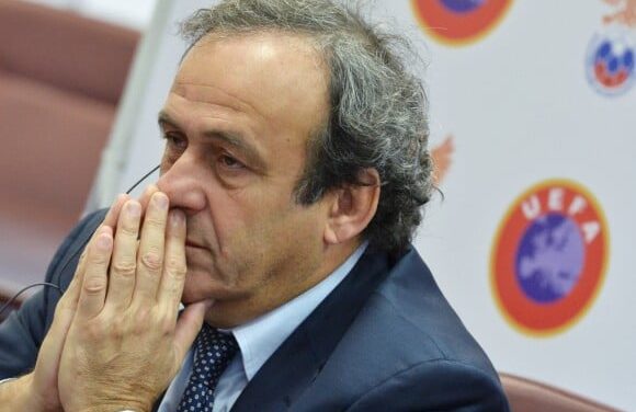 EN COULISSES - La fausse mort de Platini