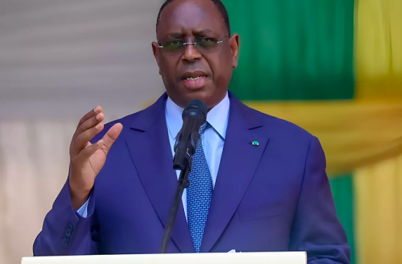 ACTIONS GOUVERNEMENTALES  – La communication et le respect des engagements pris lors des Conseils présidentiels territorialisés préoccupent Macky Sall 