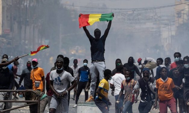 MAURICE SOUDIECK DIONE : "La démocratie a reculé sous le règne de Macky Sall"