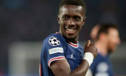 EVERTON  - Gana Guèye prolongé