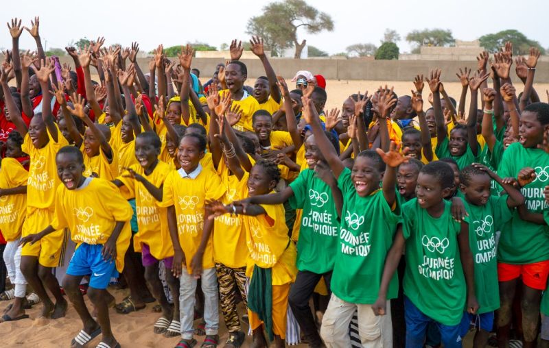 JOURNÉE OLYMPIQUE - 300 enfants réunis au stade Ngalandou Diouf