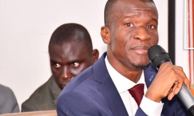 CONSEIL SUPERIEUR DE LA MAGISTRATURE - Ce que Me Bamba Cissé pense du retrait du Président de la République