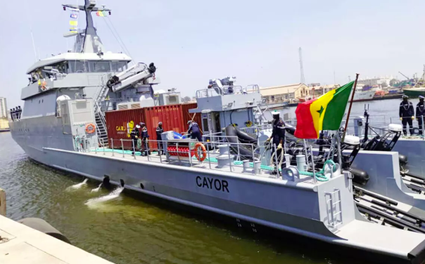 ARMEES - La Marine nationale réceptionne “le Cayor”, son troisième patrouilleur lance-missiles