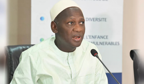 INJURES ET PROPOS GROSSIERS DANS LES DÉBATS TÉLÉVISÉS - Le Cnra rappelle à l'ordre les patrons de presse