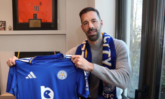 PREMIER LEAGUE - Van Nistelrooy sur le banc de Leicester