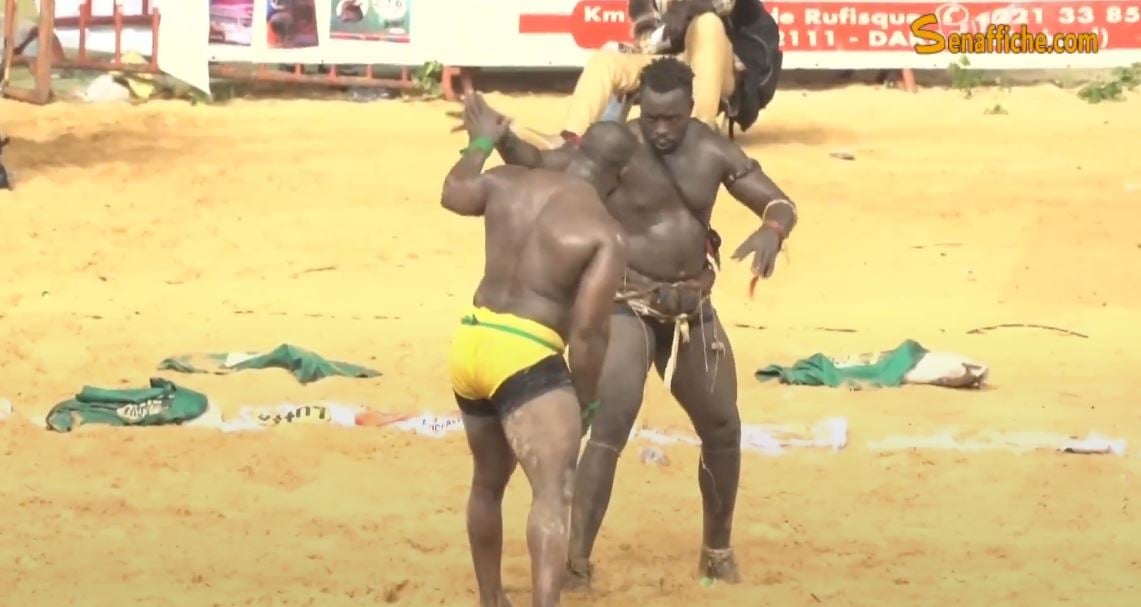 LUTTE - Combat royal, une victoire, deux recours