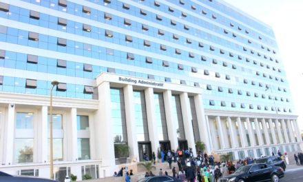 ENTRE LOURDEURS ET LENTEURS - L’Administration sénégalaise en quête de la bonne formule
