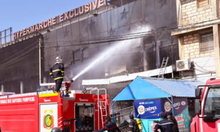 INCENDIE DE L'HYPERMARCHÉ EXCLUSIVE - Aucune perte en vie humaine, des dégâts énormes