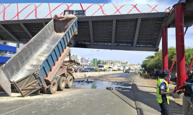 PASSERELLE PERCUTÉE À YOFF - Le chauffeur du camion placé sous mandat de dépôt