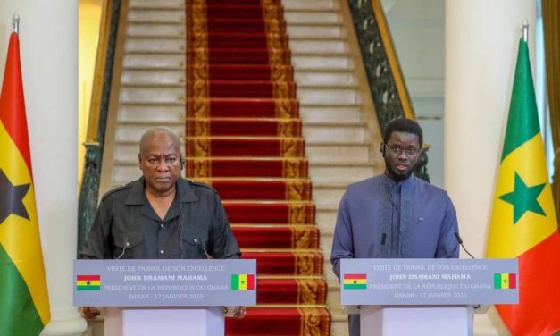 VSITE OFFICIELLE - John Dramani Mahama au Sénégal