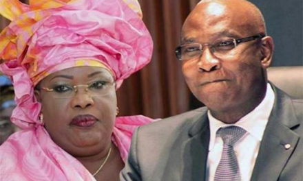 L’OPPOSITION DOS AU MUR - Se réajuster ou périr