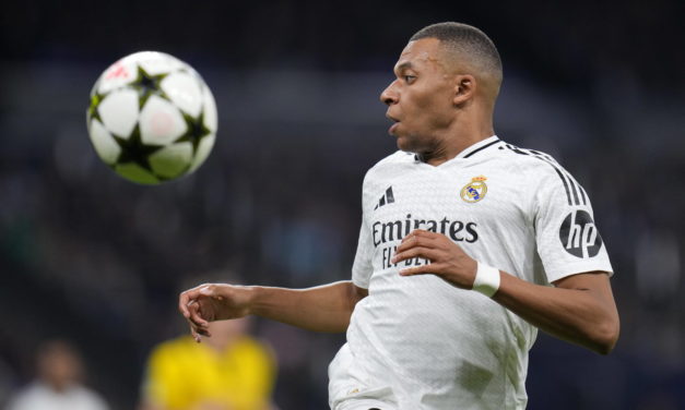 SUPERCOUPE D’ESPAGNE - FINALE : REAL MADRID-FC BARCELONE (2-5) - Mbappé : la lumière dans la nuit