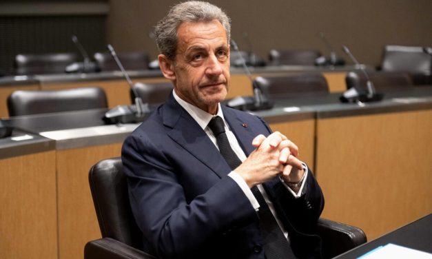 FRANCE - Nicolas Sarkozy sous bracelet électronique