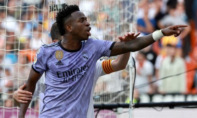 REAL - Vinicius agace de plus en plus...