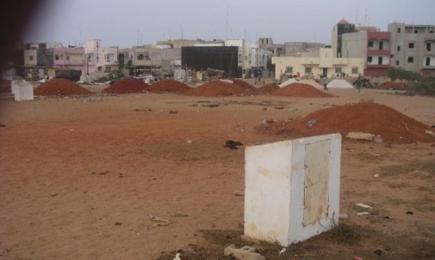 SUSPENSION LOTISSEMENT HANGAR PÈLERIN - Les acquéreurs en règle dénoncent une suspension arbitraire