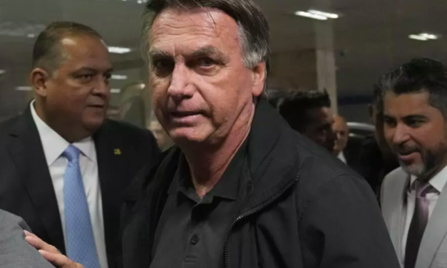 BRESIL -  L'ancien président, Jair Bolsonaro, inculpé pour un projet présumé de coup d'État