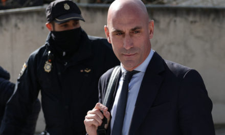 ESPAGNE - Luis Rubiales, l'ancien patron du football, condamné à une amende pour agression sexuelle