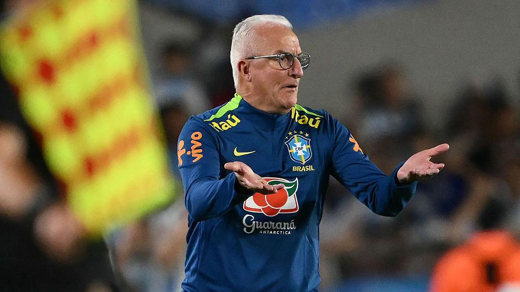 BRÉSIL - Dorival Junior limogé 
