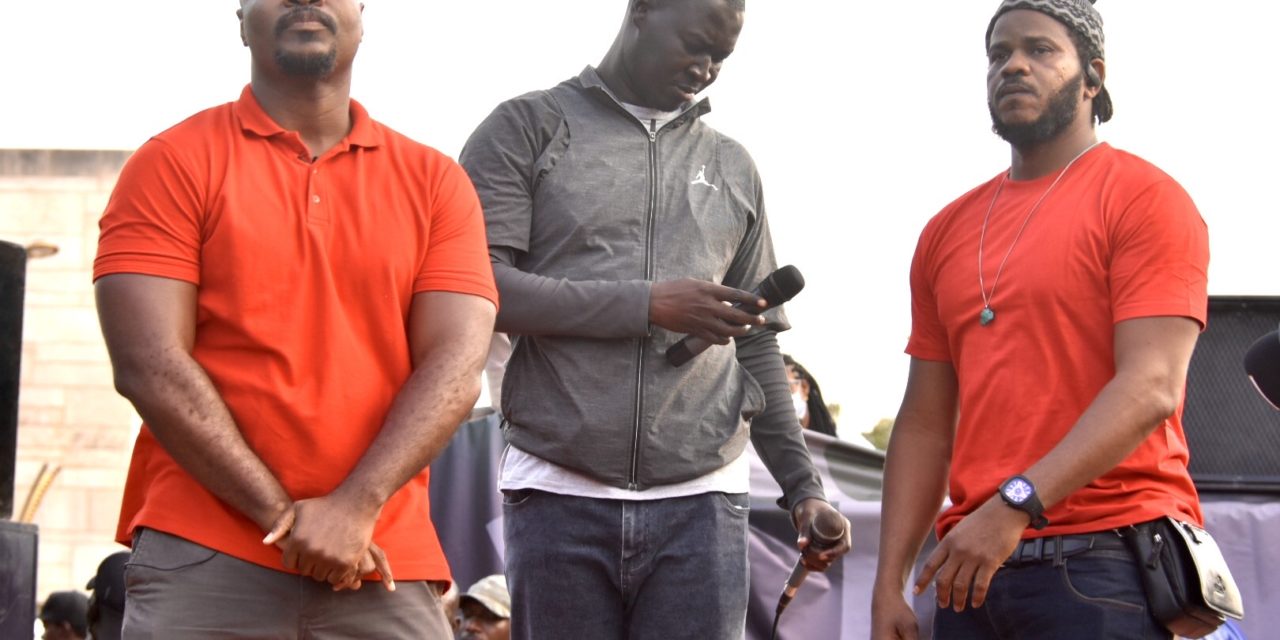 LOI INTERPRETATIVE  - Guy Marius Sagna recadre Y'en a marre