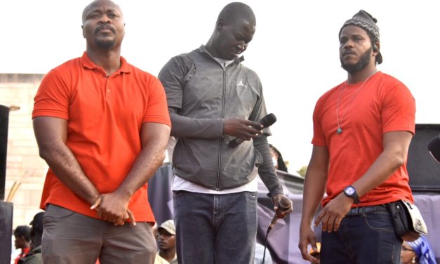 LOI INTERPRETATIVE  - Guy Marius Sagna recadre Y'en a marre