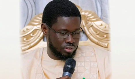 TOUBA - Bassirou Diomaye Faye rend visite à Serigne Mountakha Mbacké