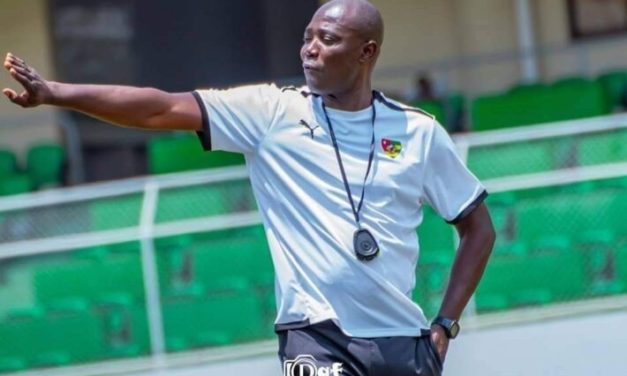 NIBOMBÉ DARÉ (COACH TOGO) - "Nous avons été naïfs"