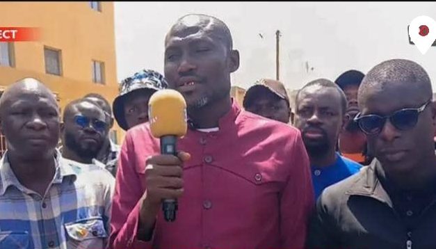 TALLY MAME DIARRA - Les populations de Diamaguene Sicap Mbao disent niet au pavage et exigent le bitumage