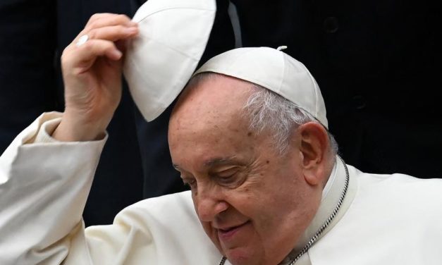 PARTI DE L'INDÉPENDANCE ET DU TRAVAIL - SÉNÉGAL "Le pape François a marqué son pontificat par son humilité exemplaire"