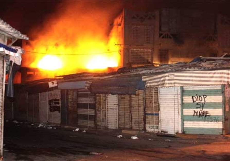 SANDAGA - Un incendie ravage une boutique