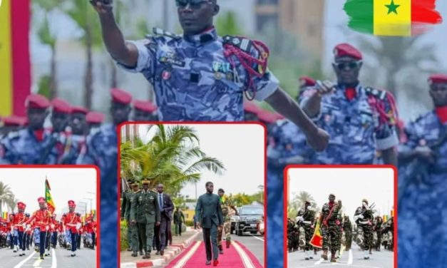 65EME INDEPENDANCE DU SENEGAL - Quelques 6092 personnes défilent sur le Boulevard Mamadou Dia