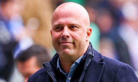 LIVERPOOL - Slot dédramatise la défaite