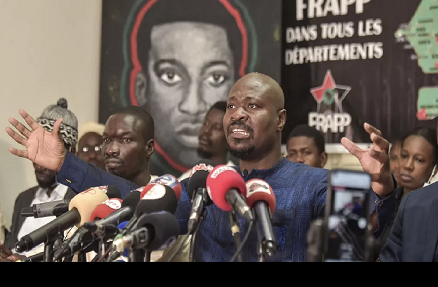 JUSTICE ET DÉTENTION - Frapp réclame le jugement des détenus pour délits d’opinion