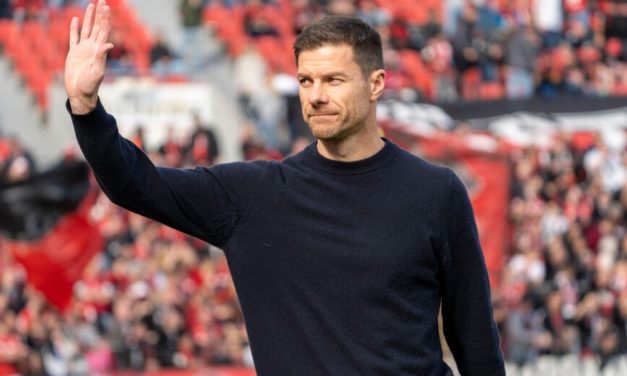 LEVERKUSEN - Xabi Alonso annonce son départ !
