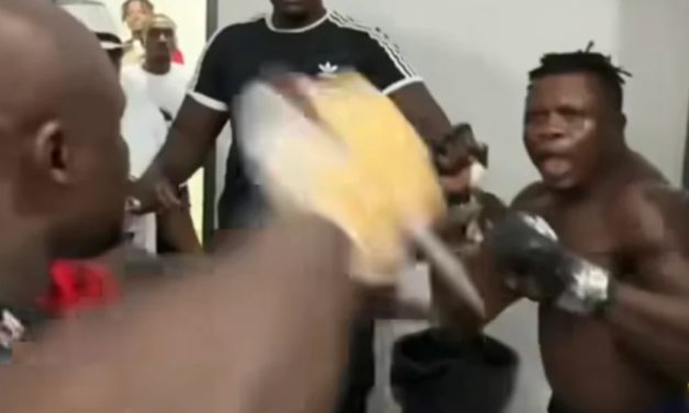 MMA - Zarco poignarde son adversaire Kabiru Adériran