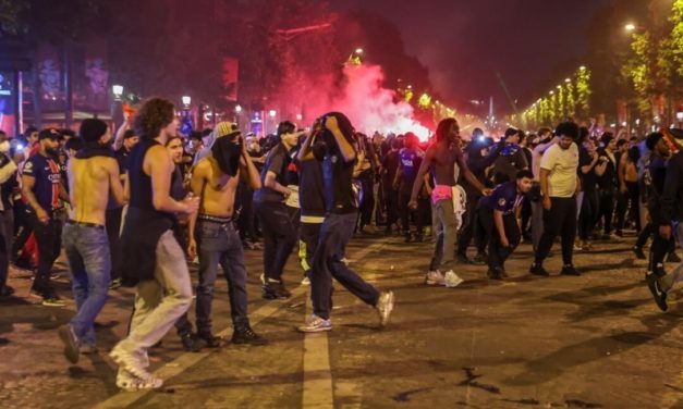 FRANCE - 2 morts et 559 interpellations après la victoire du PSG