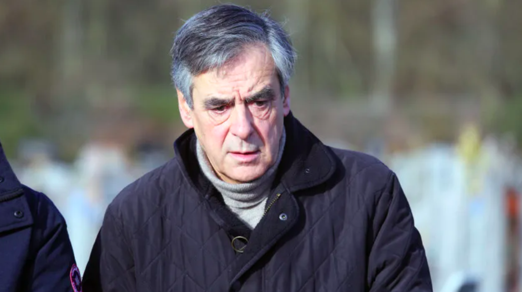 AFFAIRE DES EMPLOIS FICTIFS - François Fillon, condamné en appel à quatre ans de prison avec sursis et cinq ans d’inéligibilité