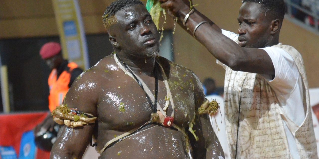 LUTTE AVEC FRAPPE - Sa Thiès trop fort pour Zarco