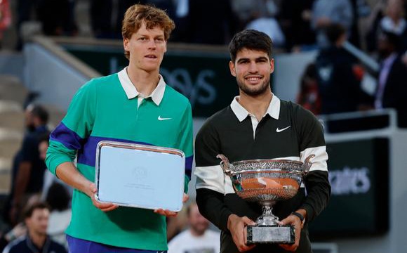 ROLAND-GARROS 2025 - Carlos Alcaraz conserve son "bien" après une finale record