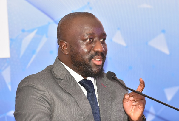 SUSPENSION PUBLIC SN - La Cour suprême désavoue le ministre de la Communication